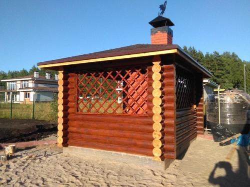 Сделали беседку с барбекю, испытания прошли успешно. 02