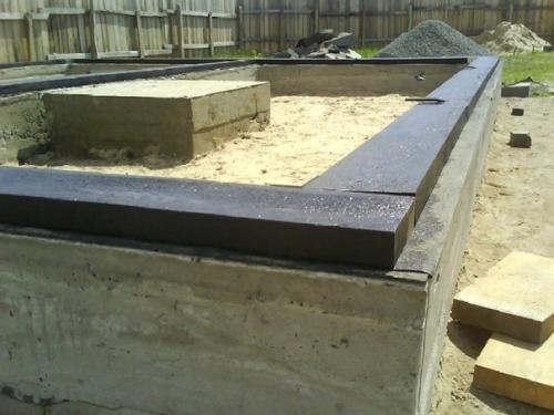 От подписчика:  Наше садоводство молодое - все строятся и мы не отстаём. 01