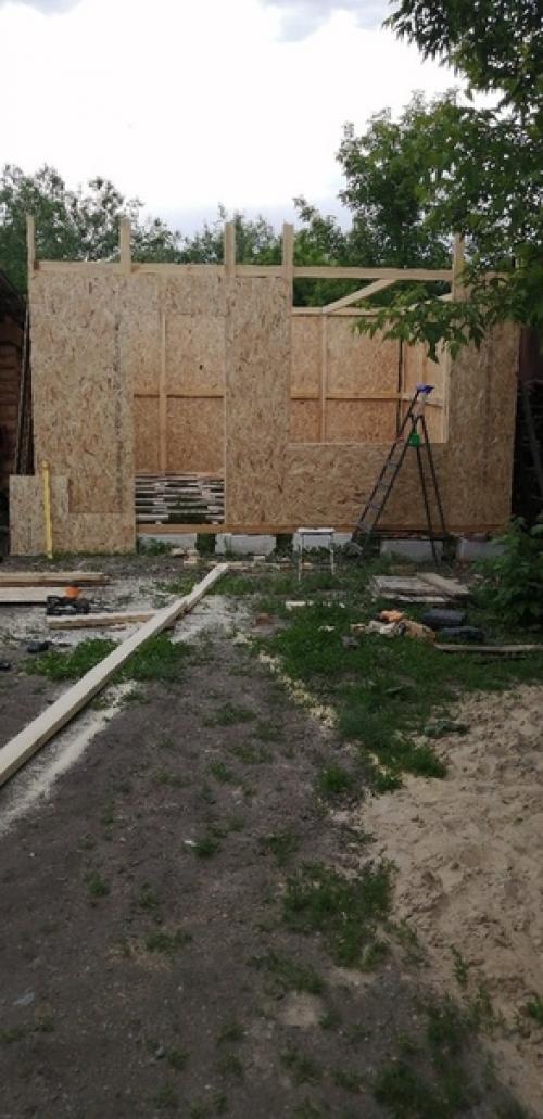 Просторная и светлая летняя, дачная кухня. 01