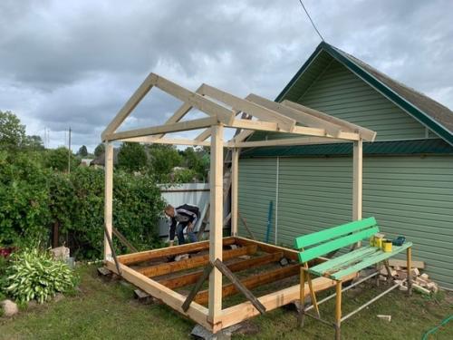 Делимся!  Может кому-то пригодится наш опыт в строительстве беседки. 03