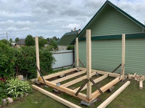 Делимся!  Может кому-то пригодится наш опыт в строительстве беседки. 01