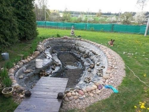 Пруд на участке, сделанный своими руками. 04