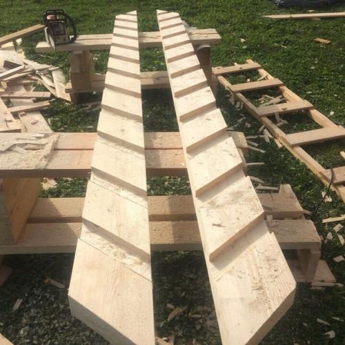 Отличный вариант дачной лестницы. 01