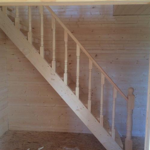 Отличный вариант дачной лестницы. 04