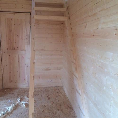 Отличный вариант дачной лестницы. 02