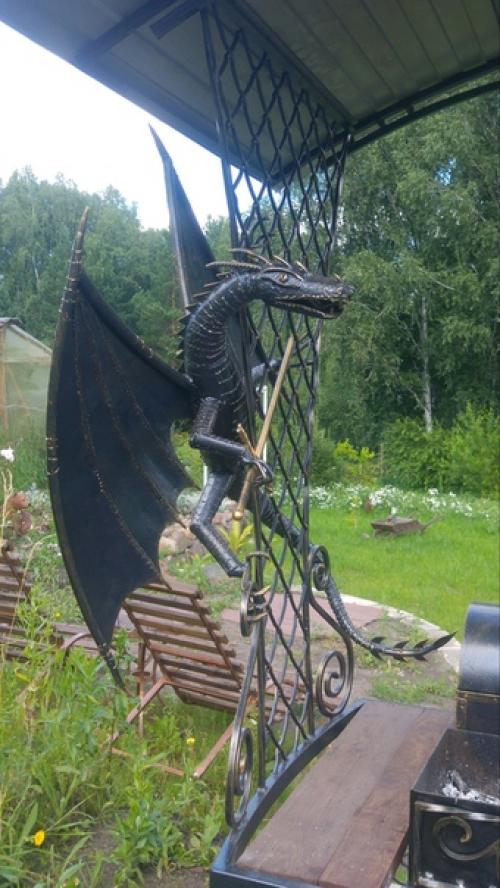 Супруг смастерил для дома мангал с двумя коптильнями (стационарный - холодного копчения и сундук - для горячего копчения. 02