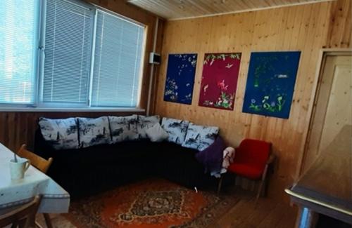 Муж сделал всё своими руками: строительство, отделка, кухонная мебель, сантехника, газ. 04