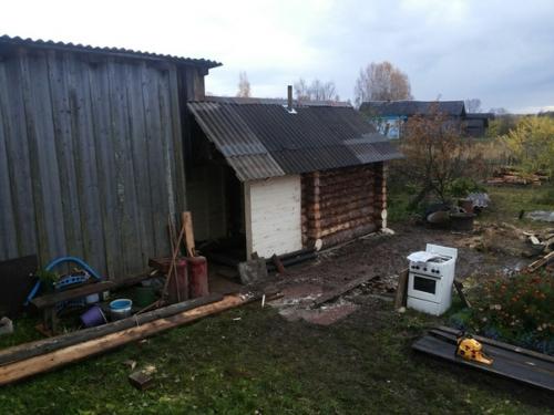 Наша банька.  Всё очень простенько, но мы ей очень рады. 06