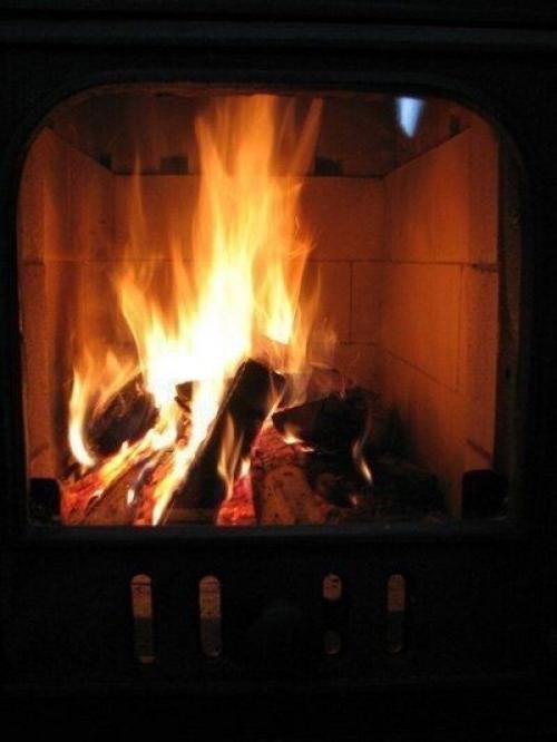 Печка в доме - мать родная.