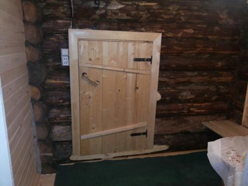 Наша банька.  Всё очень простенько, но мы ей очень рады. 03