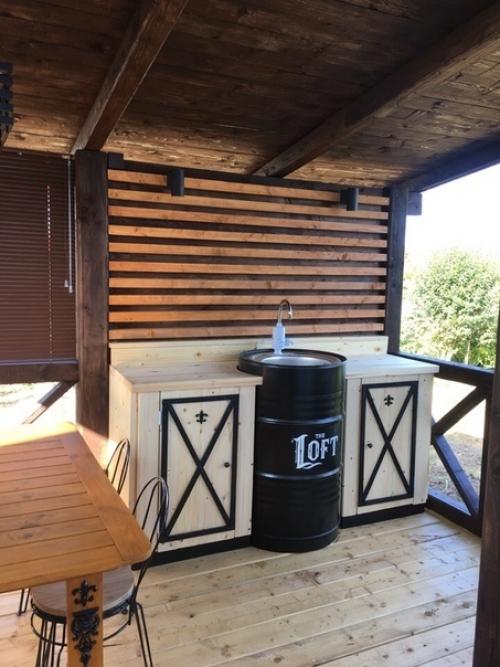 С каким вкусом и мастерством всё сделано, отсюда никуда не захочется уезжать.