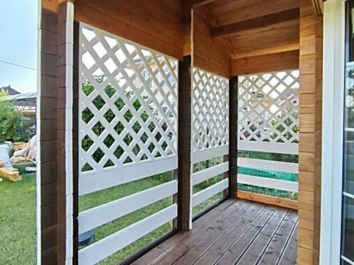 Довольно симпатичный садовый домик. 03