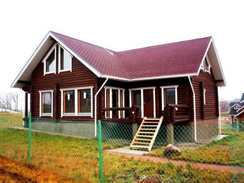 Проект дачного дома с мансардным этажом, размеры 11.