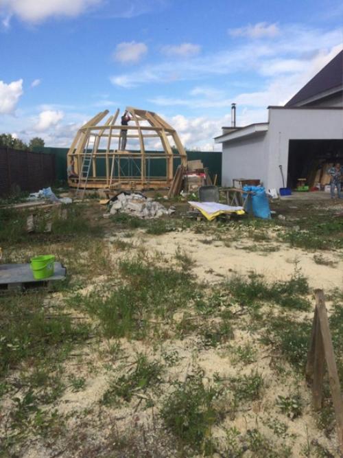 Сфера - это объёмное тело с наименьшей поверхностью вообще.