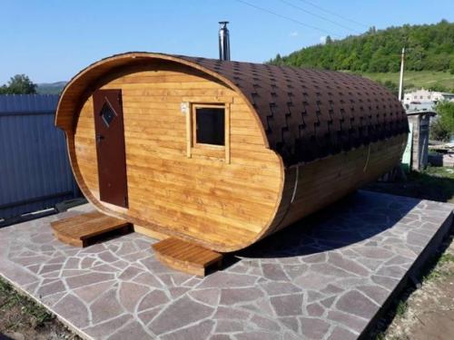 Добрый день.  У кого на даче стоит баня - квадро - овал - бочка или просто может кто знает о таких банях? 01