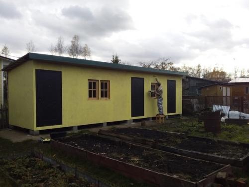 Хозблок, в котором три помещения различного назначения. 05